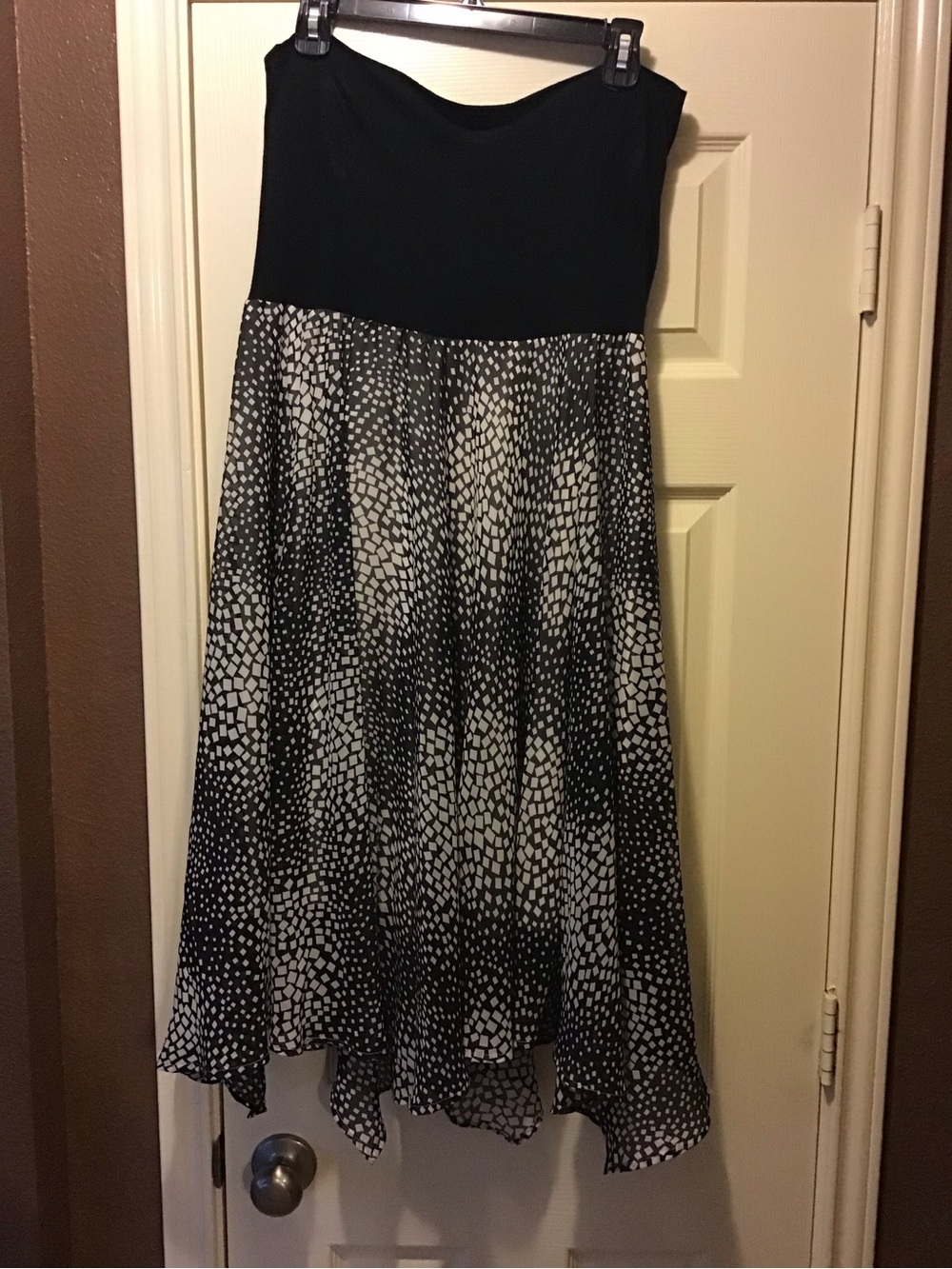 Black and White Patterned Maxi Skirt - Strapless Style